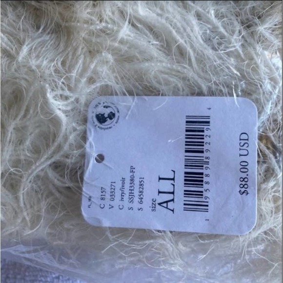 FREE PEOPLE Women's Diamondback Cozy Kimono In Ivory Boho Aztec Print One Size - Picture 5 of 7